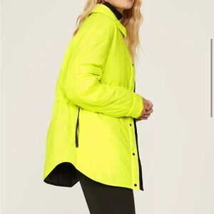 Aztech Mountain Neon Green Yellow Pillow Shirt Ski Jacket EUC 🥰 MSRP $495